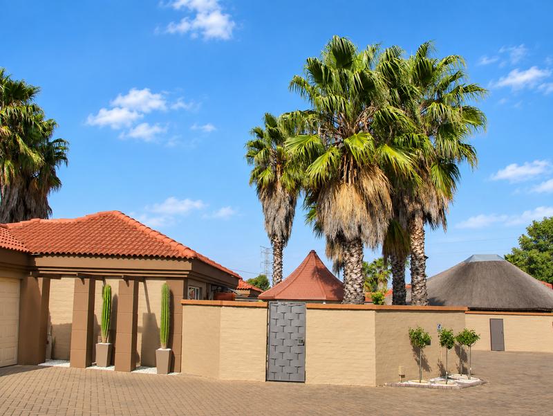 2 Bedroom Property for Sale in Heuwelsig Free State